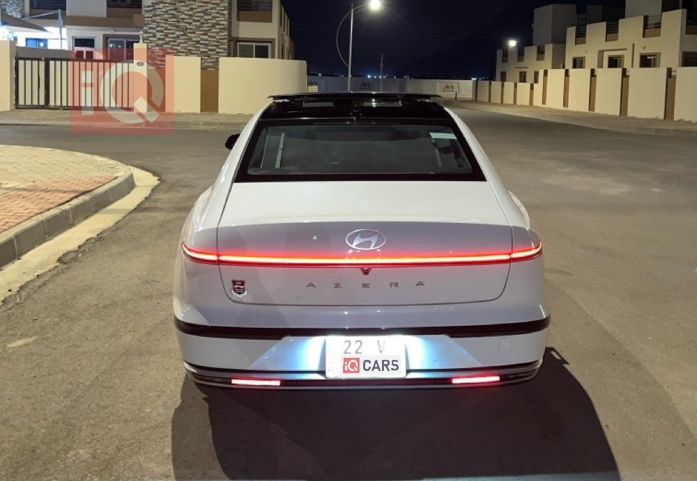 هیوندای ازێرا